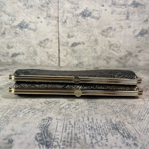 HOBO Lauren Clutch Wallet Iridescent Exotic Metallic Leather - Picture 6 of 14